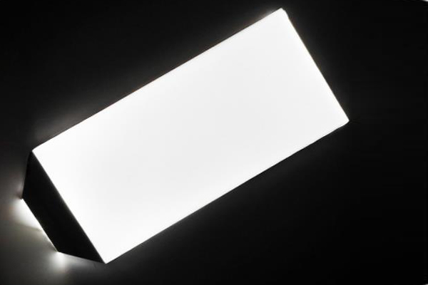 LED光源发光原理是怎样的？LED光源类型有哪些？