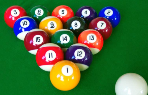 台球的颜色