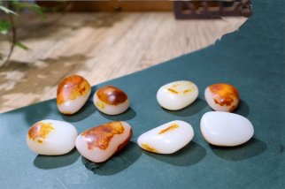 和田玉籽料的颜色如何分级?